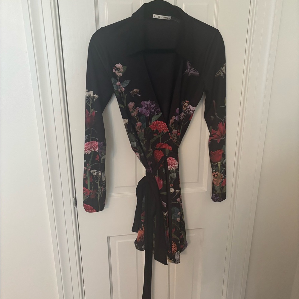 Alice + Olivia Black Floral Dress